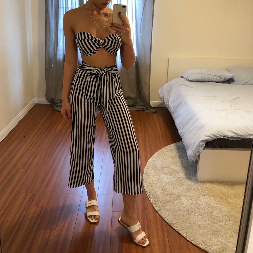 Stripy blue and white gorgeous set